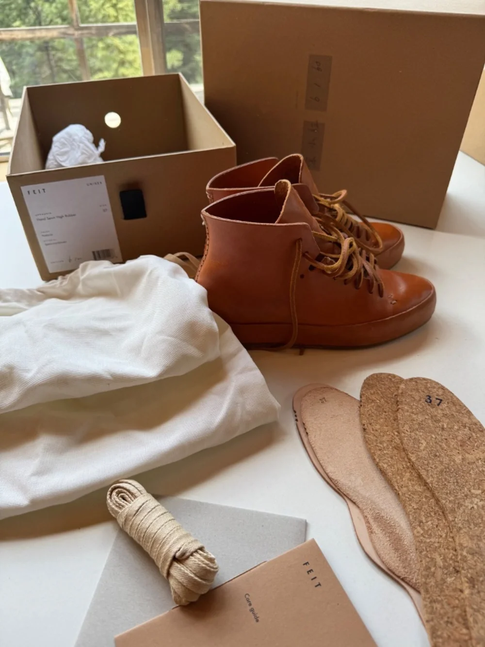 FEIT Hand-Sewn High Top Natural Tan Leather EU 37 Edition 6/60
